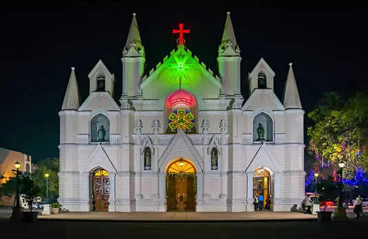 Drop by to these 7 Churches in Pune to attend the best Christmas Mass!