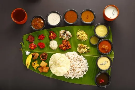 A feast to honour the King! Here's the history of Onam Sadya for you to dig in!