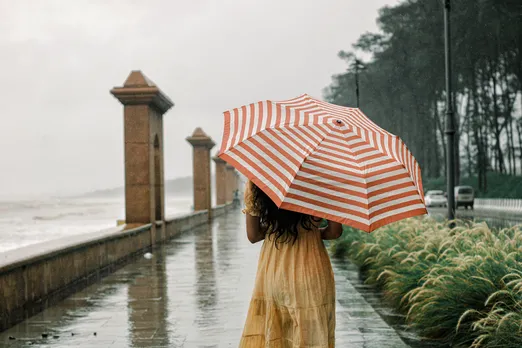 Must-have monsoon essentials for the season!