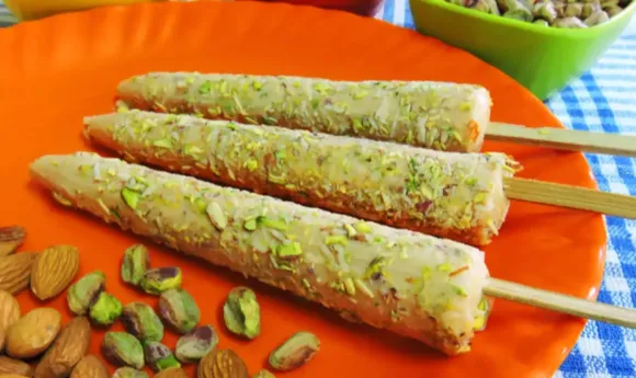The history of Kulfi dates back to the 16th century and was an invention of the Mughals!