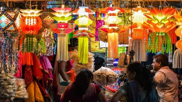 Diwali 2021: Check these places in Delhi for your Diwali shopping!