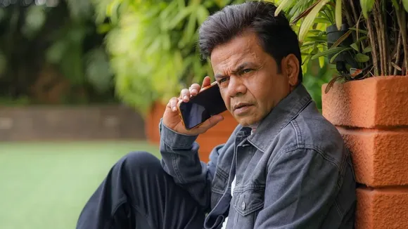 राजपाल यादव की करोड़ों की संपत्ति जब्त, इस फिल्म को बनाने में बिकने की कगार  पर एक्टर का घर! - crores property bollywood actor rajpal yadav aata pata  lapata-mobile