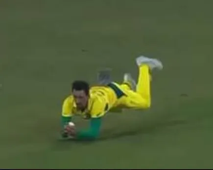 'Kamran Akmal fielding coach hai kya' - Fans troll Australia after they drop multiple catches in ODI World Cup 2023 match against South Africa