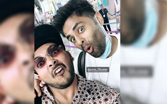 'Yeh majboor hain par aap nahi' - Fans react as Suryakumar Yadav and Prithvi Shaw pose for selfie before Duleep Trophy 2023