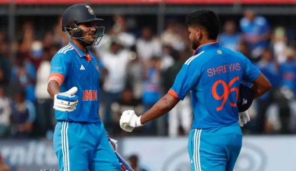 'Maja aa gya aaj to' - Fans go berserk as centuries from Shreyas Iyer and Shubman Gill put India in commanding position in 2nd ODI against Australia