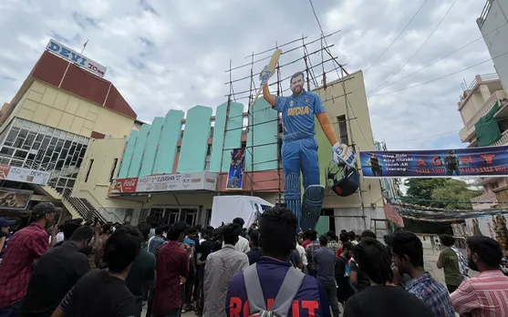 'Kaash jitne foot ka cut-out hai, utne run bhi maare' - Fans react to a 60 feet cut-out of Rohit Sharma in Hyderabad
