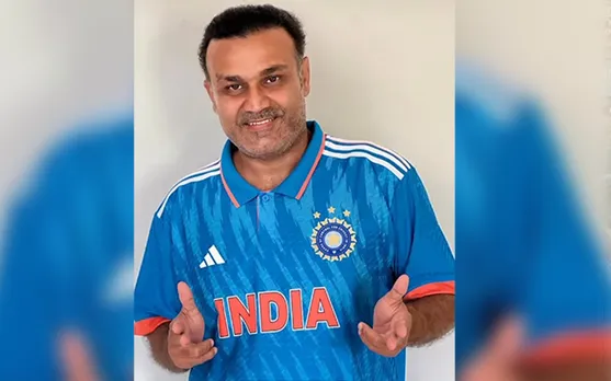 'Rohit ke jagah khel lo Viru paa' -  Fans abuzz as Virender Sehwag posts photos in new India ODI jersey
