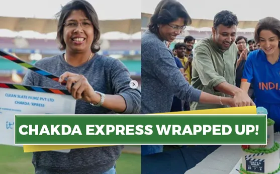 Anushka Sharma clicks pictures with Jhulan Goswami, wraps up 'Chakda Express' shoot
