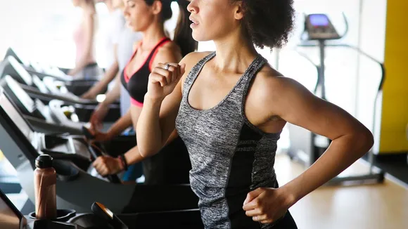 Women Reap Greater Health Benefits from Regular Exercise than Men, New Study Reveals