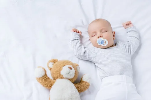 Can Bottles and Pacifiers Harm Your Baby's Teeth?