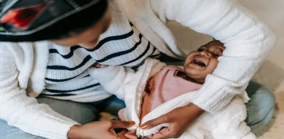 Dangers Of Parents Overdressing Children In Winter - Women On Top