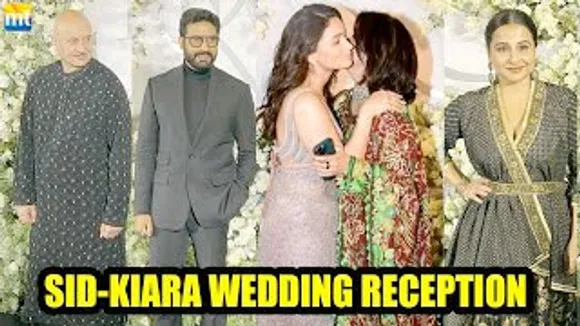 Alia Bhatt with Sasu Maa Neetu Kapoor, Abhishek Bachchan, Vidya Balan And Others At Sidharth Malhotra-Kiara Advani Wedding Reception