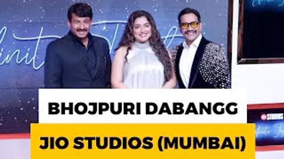 3 Bhojpuri superstars together - Nirahua, Manoj Tiwari & Aamrapali Dubey come Together in Mumbai