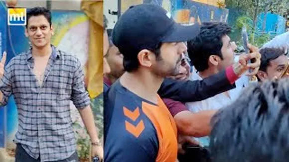 Kartik Aaryan Gets MOBBED at Mukesh Chhabra's office, Vijay Varma & Karan Mehta Also Spotted