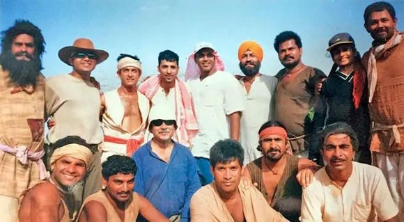 Aamir Khan and Ashutosh Gowariker's 'Lagaan' Completes 23 Years; Here Are 5 Reasons to Celebrate It