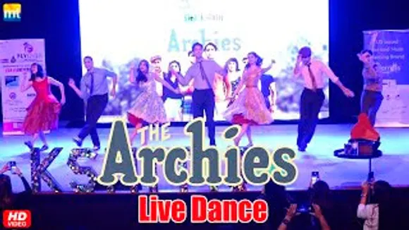 Suhana Khan's Cheeky Dance With The Archies Gang At A College Festival