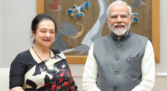 Veteran Actress Saira Banu Meets Prime Minister Narendra Modi