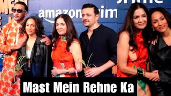 Jackie Shroff, Neena Gupta, Masaba Gupta, Gulshan Grover At Mast Mein Rehne Ka Screening