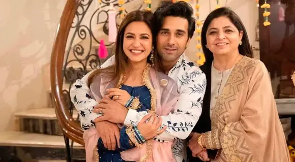 Kriti Kharbanda and Pulkit Samrat Are ENGAGED; See Pictures From Their Roka Ceremony