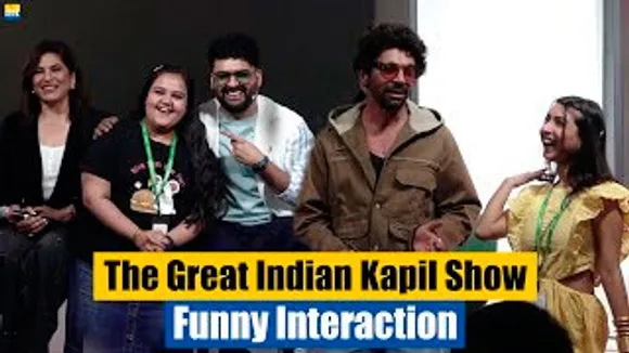 Kapil Sharma, Sunil Grover's FUNNY Moments With Fans During The Great Indian Kapil Show Promotions Along With Archana Puran Singh, Krushna Abhishek, Kiku Sharda & Rajiv Thakur