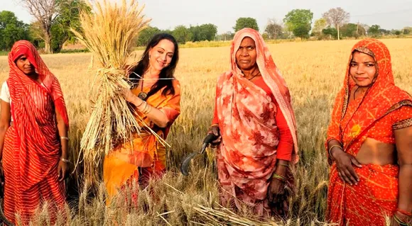 Hema Malini Goes Farming With Female Farmers; See Pics