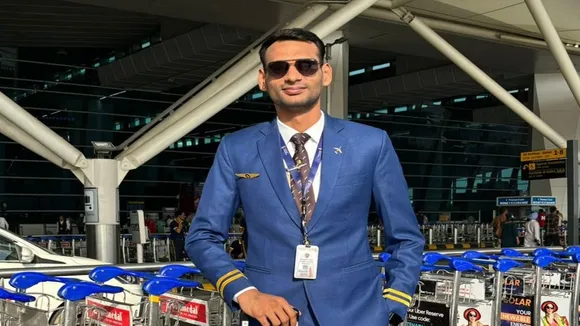 दिल्ली हवाई अड्डे पर खुद को सिंगापुर एयरलाइंस का पायलट बताने वाला व्यक्ति गिरफ्तार