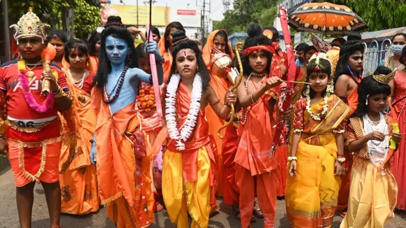 हिंदू जागरण मंच के 5,000 धार्मिक जुलूसों के मद्देनजर बंगाल पुलिस 'हाई अलर्ट' पर