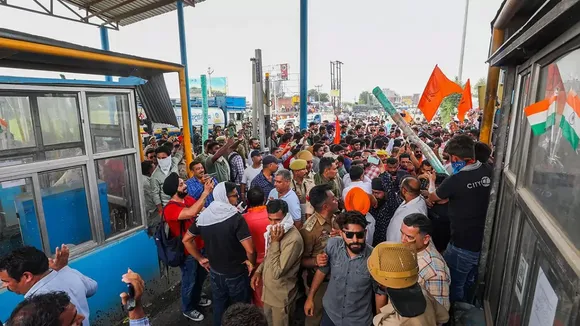 Transport association calls for 'chakka jam' in Jammu demanding removal of Sarore toll plaza