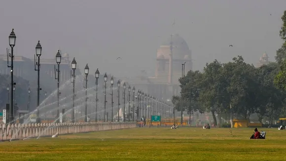 Rashtrapati Bhavan engulfed in a layer of smog, in New Delhi