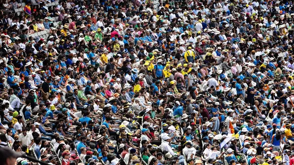Crowd breaks record at MCG