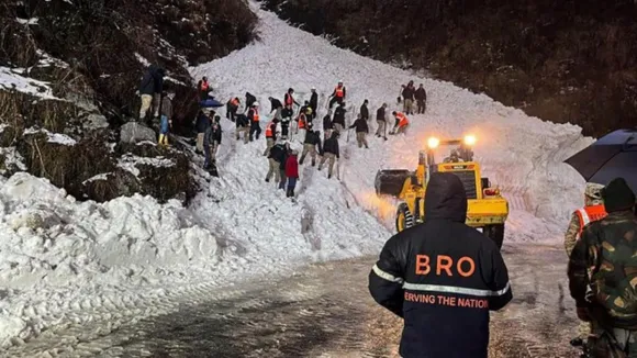 Yakshe Lachung Sikkim Snowfall BRO image