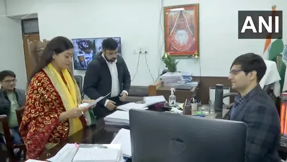 Alka Lamba files nomination papers
