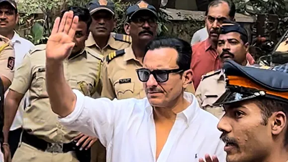 Saif Ali Khan lilavati hospital image