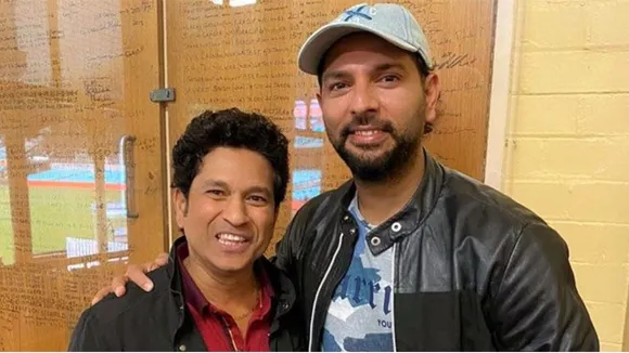 Sachin Tendulkar with Yuvraj Singh image