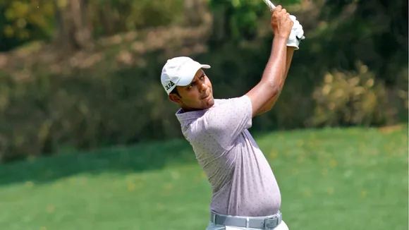 Indian golfer Veer Alahawat image
