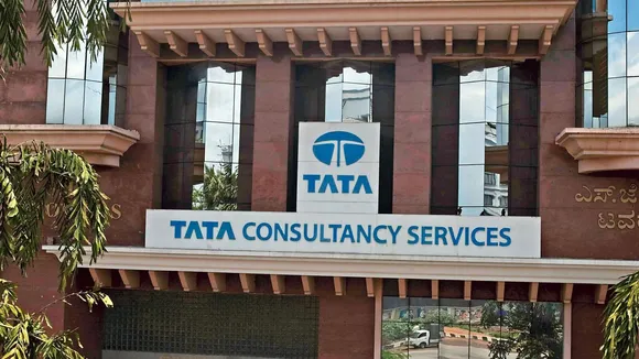 TCS shares fall nearly 2% after March quarter earnings announcement