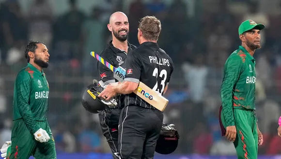 Williamson, Mitchell power New Zealand to eight-wicket win over Bangladesh