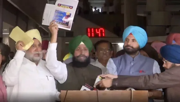 Unruly scenes in Punjab Assembly over Sidhu Moosewala murder