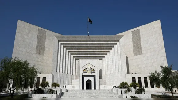Pakistan SC urges government & opposition to hold talks on holding elections in Punjab province