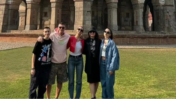 Singer Dua Lipa visits Humayun's Tomb, Bangla Sahib Gurdwara with family