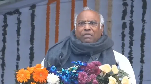 Kharge trains guns at BJP-led Centre over inflation, unemployment