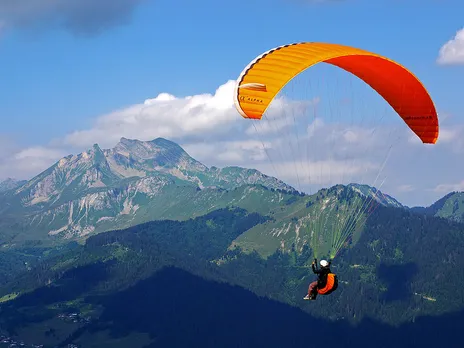 Paragliding to start in Jammu soon