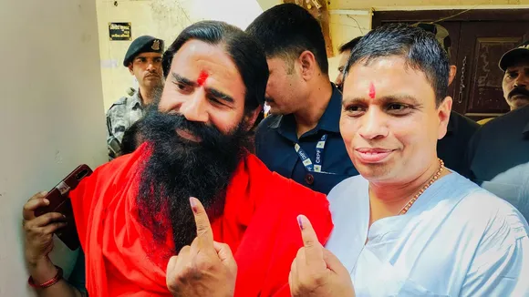 Remarks on Allopathy: SC asks Ramdev to implead complainants in his plea for stay of criminal probes