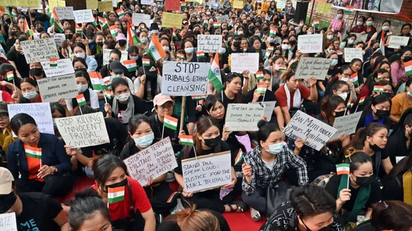 Women protest near Manipur CM's secretariat urging N Biren not to resign