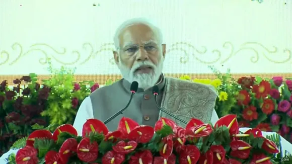 Poor feel empowered, confident when they get pucca houses, gas cylinders: PM