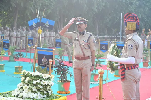 IPS officer Vikas Sahay named in-charge DGP of Gujarat