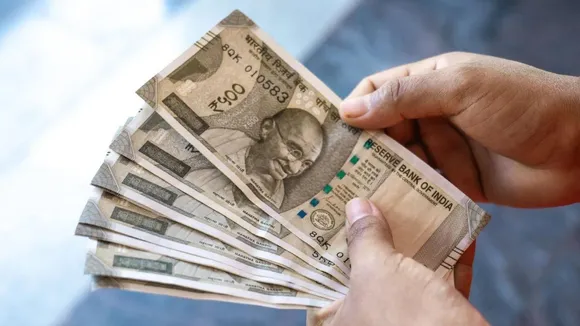 Rupee vs Dollar Rupee Image