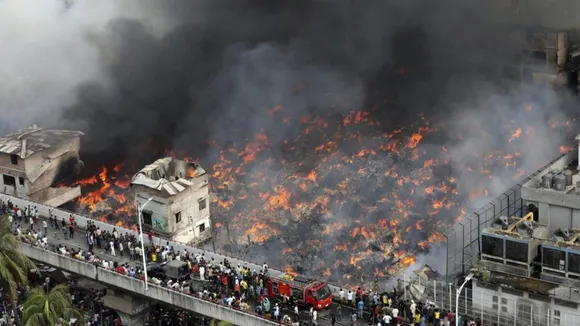 Fire guts clothing market in Bangladesh, eight injured