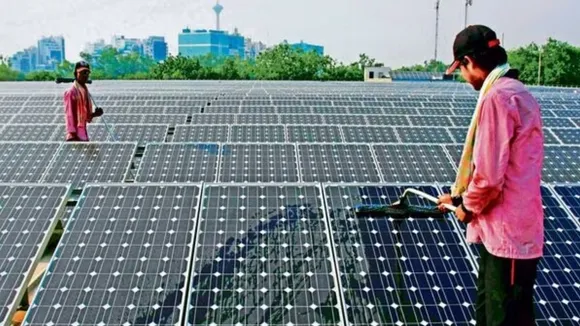 Corporate funding in global solar industry declines 4% to USD 8.1 bn in Jan-Mar: Mercom