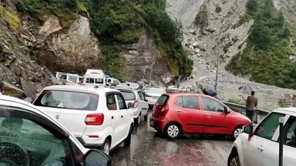 Badrinath highway reopened for traffic after 17 hours